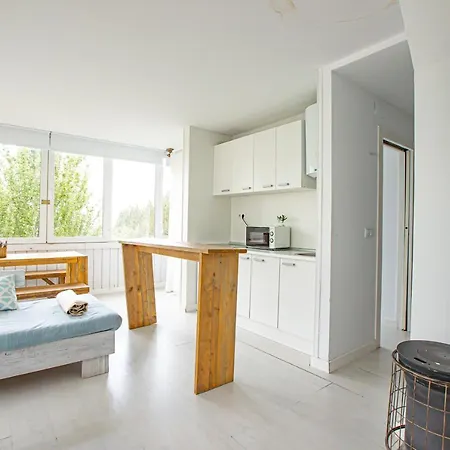 Daire White Views, 6 Sierra Nevada